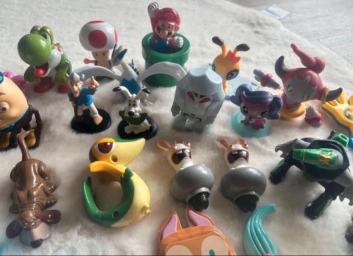 Lot de divers jouets - photo numéro 3