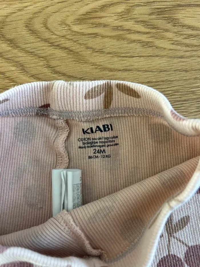 Legging Kiabi taille 24 mois - photo numéro 2
