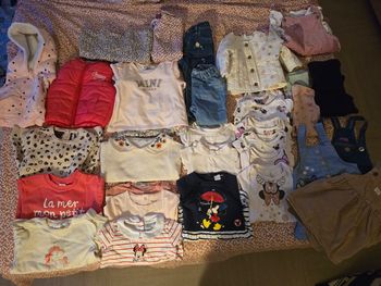 Lot de 32 vetement 18mois/12mois/9mois