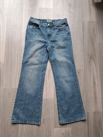 Jeans large