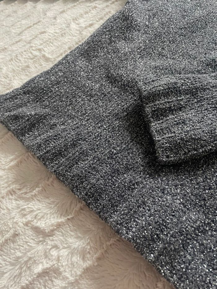 Pull gris brillant T2 - photo numéro 3