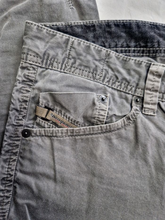 Pantalon chino homme , Diesel , gris , taille 40 - photo numéro 5