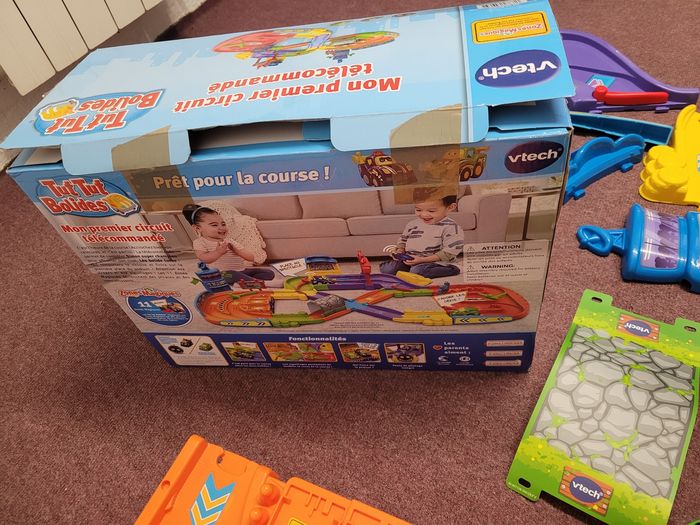 Tut tut bolides enfant premier circuit radiocommande vtech - photo numéro 9