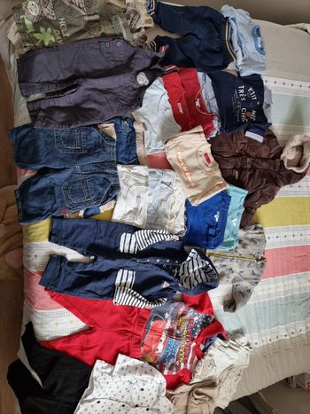 Lot de vêtements garçon 12 mois