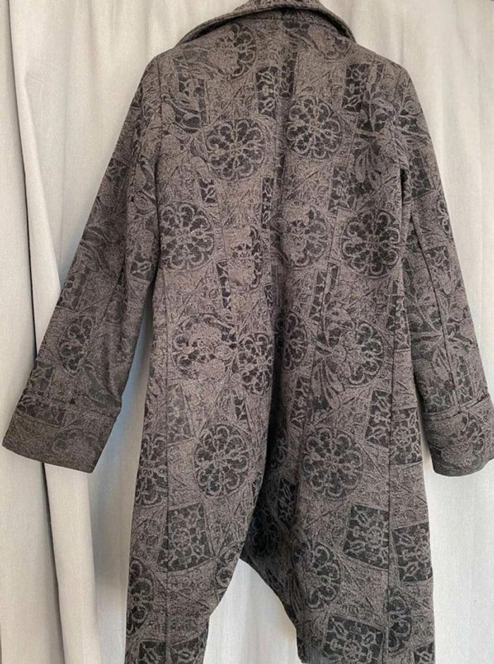 Manteau noir - photo numéro 14