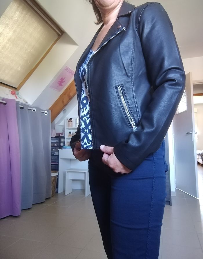 Veste neuve - photo numéro 3