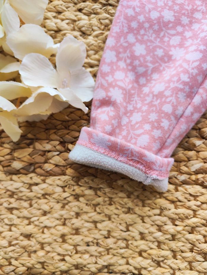 Pantalon molletonné fille 24 mois en don - photo numéro 3