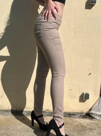 Jean legging skinny taille mi-haute couleur beige