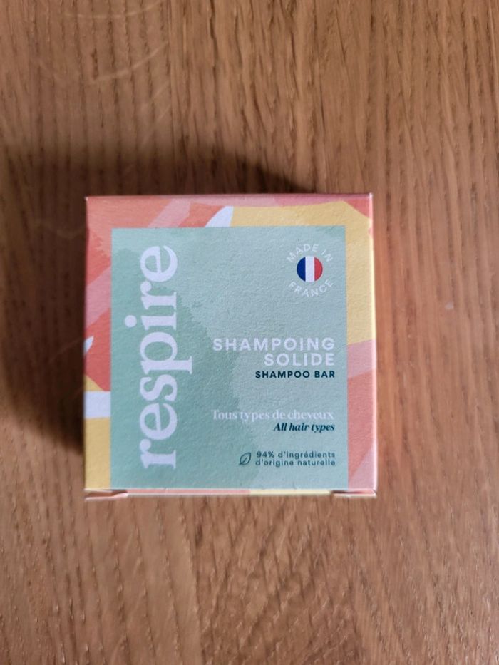 Shampoing solide Respire pour tout type de cheveux - Neuf - photo numéro 2