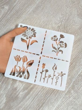Pochoir fleurs