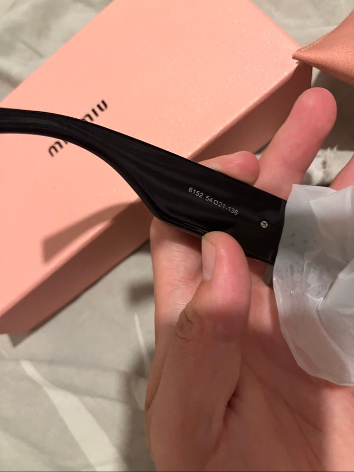 Lunette de soleil miu miu femme - photo numéro 6