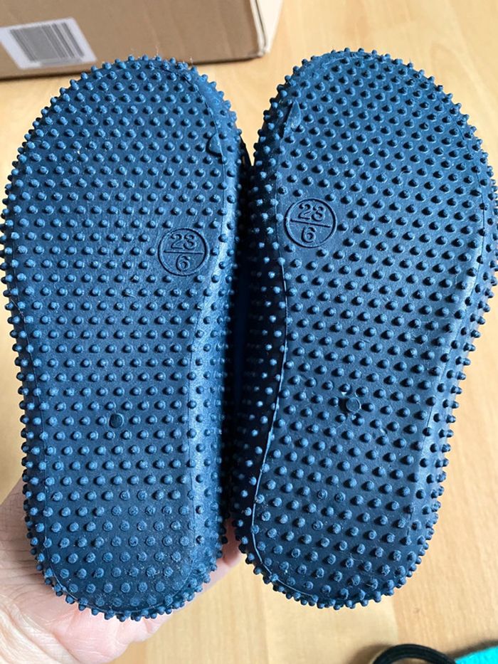 Aquashoes « Surfing Dude » Lily & Dan Taille 23 - photo numéro 4