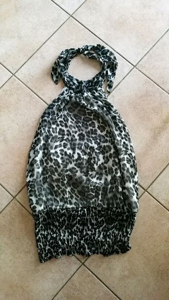 Haut léopard dos nu,tour du cou, fluide.