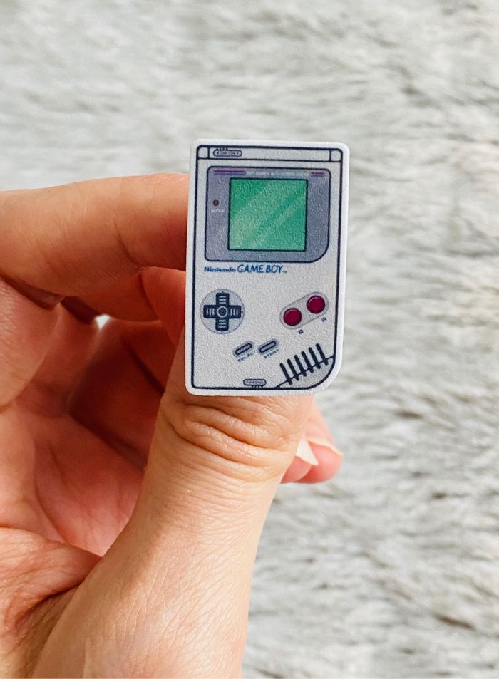 Pins Brut Fait Main Game Boy Retro Vintage - photo numéro 2