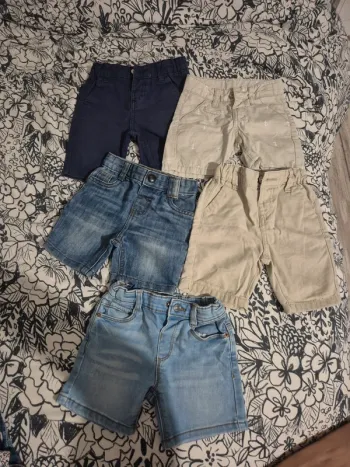 Lot short 9/12 mois