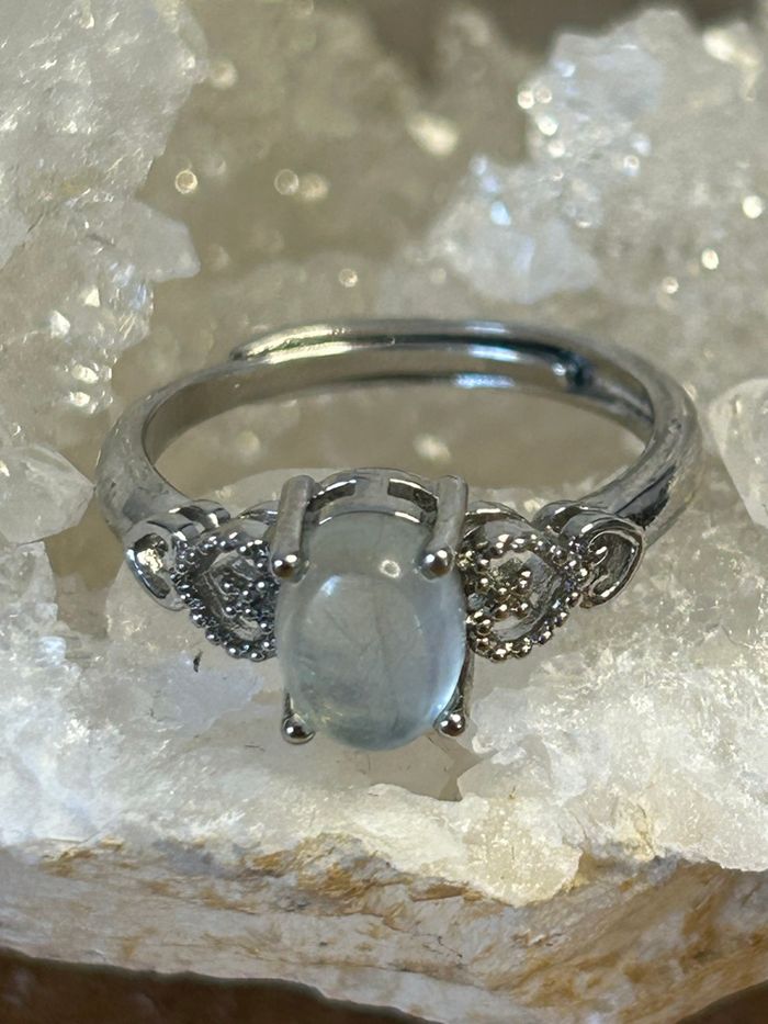 Bague réglable en laiton et en aigue-marine – Sérénité & Communication - photo numéro 4