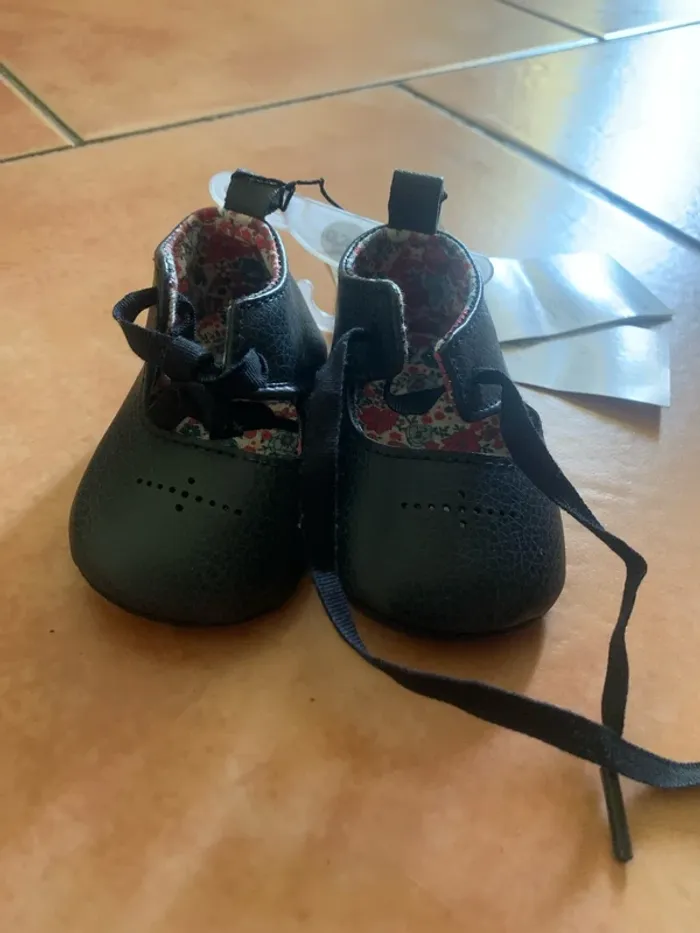 Chaussure 0/3 mois - photo numéro 2