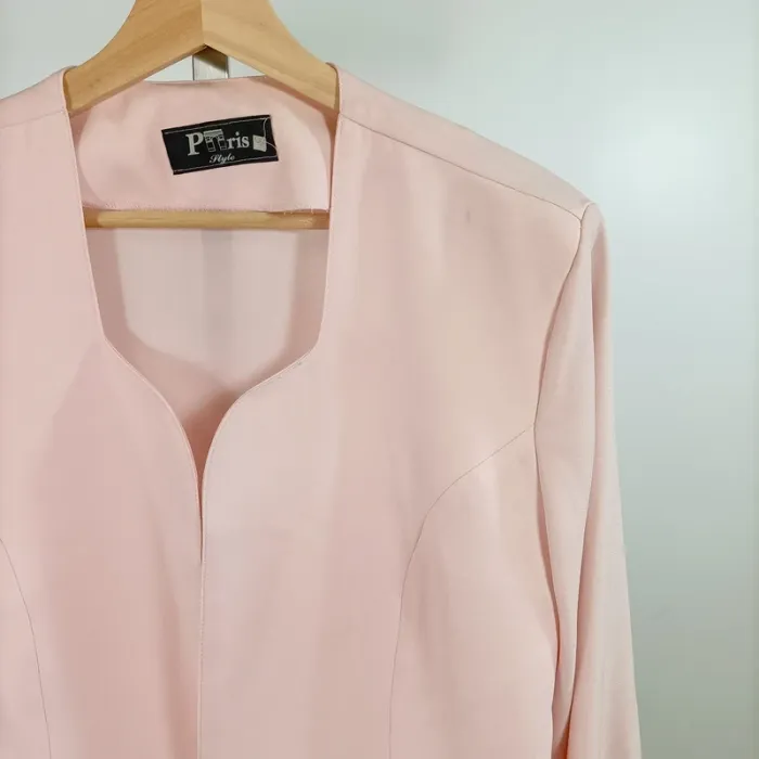 Veste élégante rose poudré Paris Style détails noirs bas de veste manches longues taille 44 A1476 - photo numéro 2