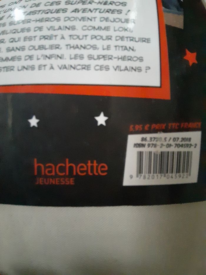 livre enfant - Avengers - De la terre vers l'infini - Marvel - photo numéro 3
