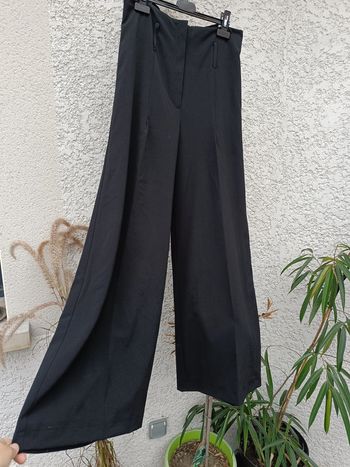 Pantalon a jambes larges