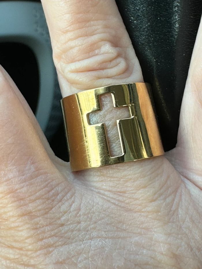 Bague mile Mila  large réglable acier inoxydable or croix