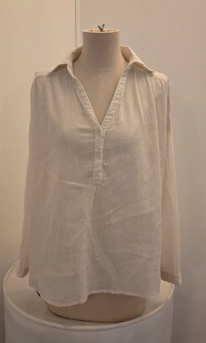 Blouse Kaporal blanche avec fils argentés – Taille M