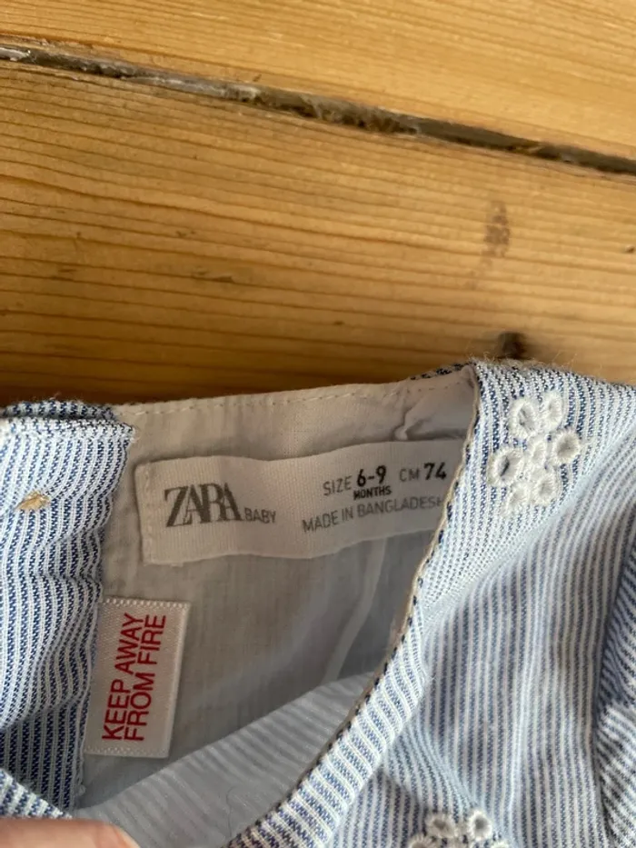Blouse Zara 6-9 mois - photo numéro 2