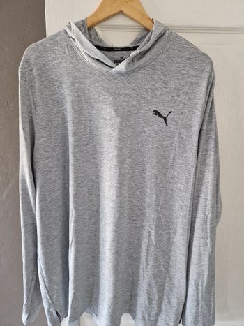 Tee-shirt manches longues PUMA  TAILLE  XL  à capuche