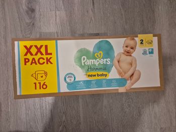 1 carton de couches pampers harmonie taille 2