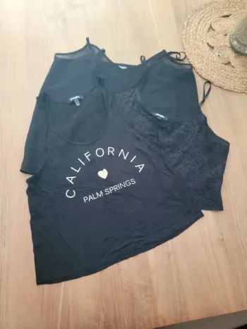 Lot de 3 débardeurs tops