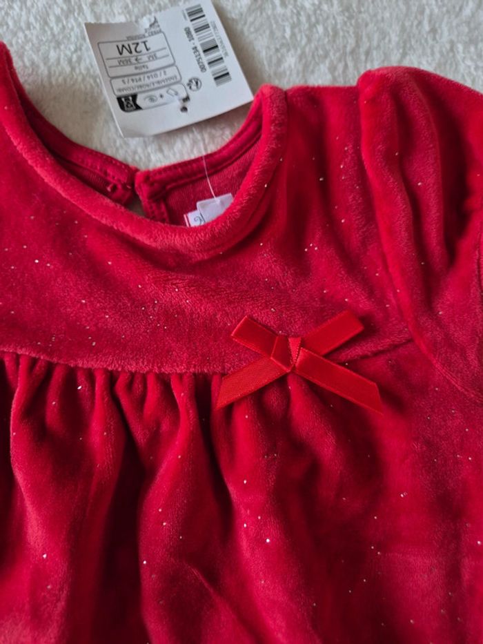 Robe rouge a paillettes 12 mois - photo numéro 2