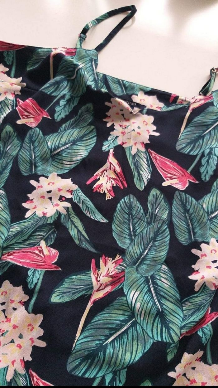 2 Top printemps/ été - photo numéro 2