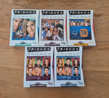 Saisons 7 à 10 dvd friends neufs