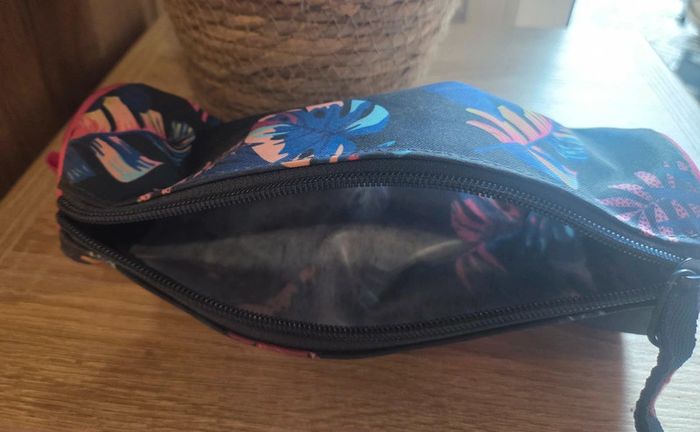 Trousse - photo numéro 3