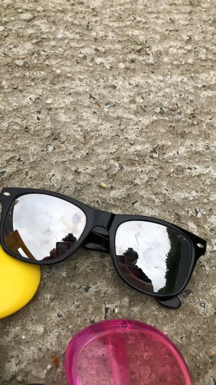 Lots de 4 paires de lunettes - photo numéro 2