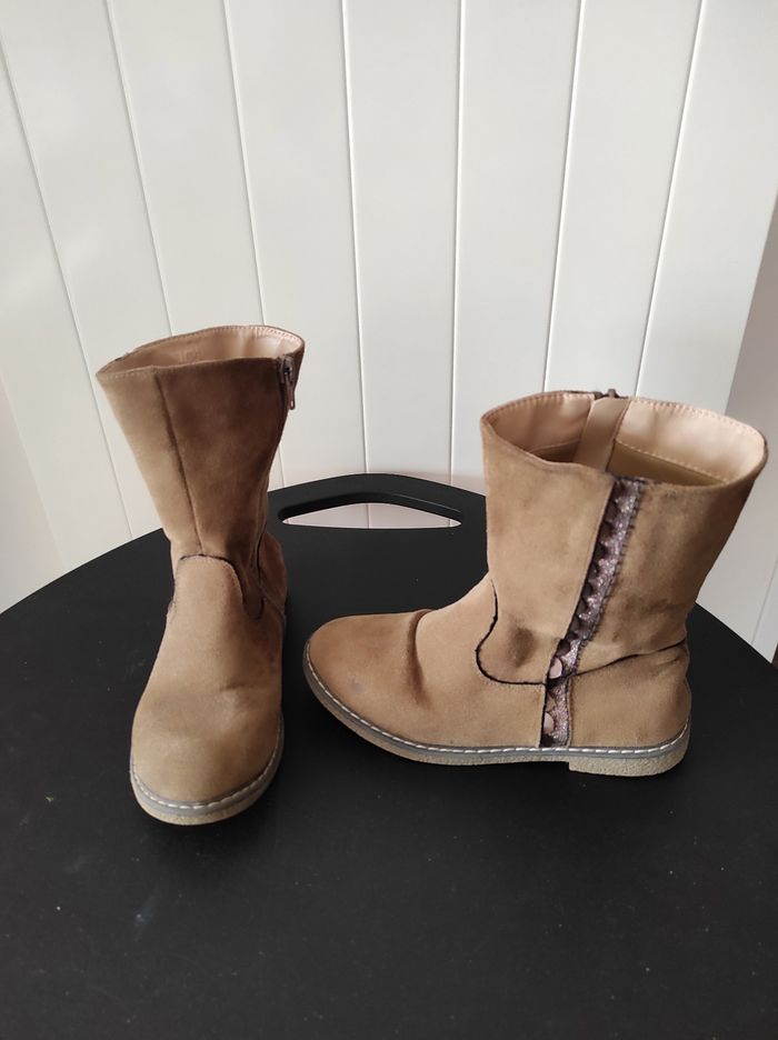 👢 Bottes fille – Pointure 32 – Nubuck marron - photo numéro 2