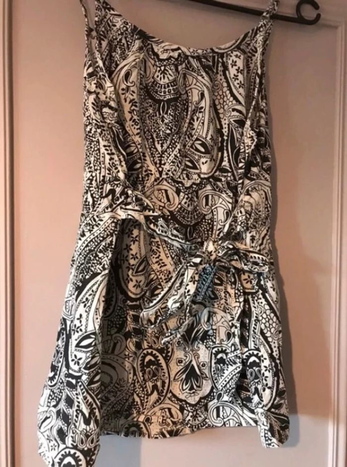 Haut La city taille 2 - photo numéro 3