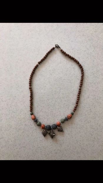 Collier fantaisie