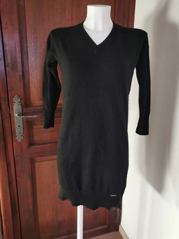 Robe noire en laine manches 3/4