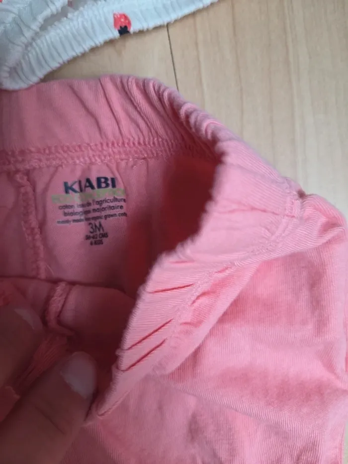 Lot 2 short 3mois fille kiabi - photo numéro 3