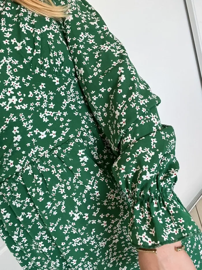 Rose verte a fleurs - photo numéro 3