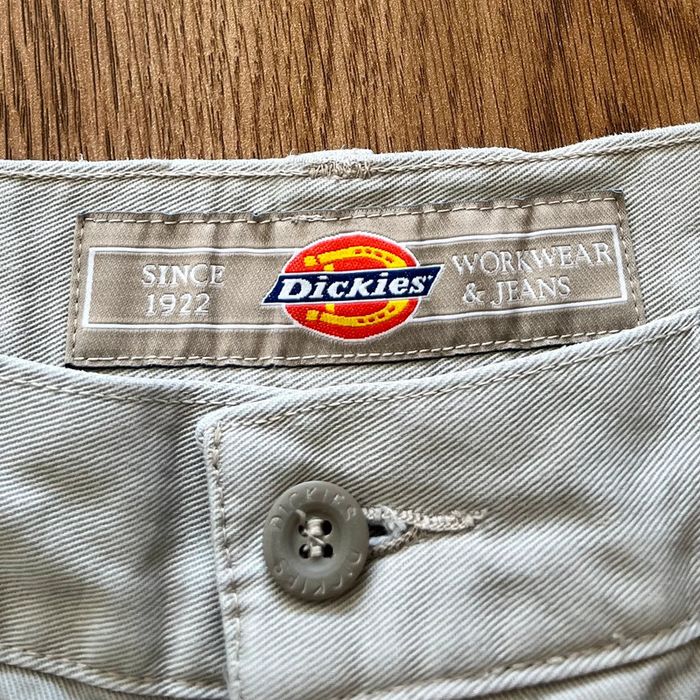 Short gris clair Dickies pour homme, taille W 34 (44 taille française) - photo numéro 6