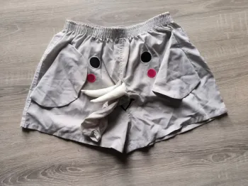 Short éléphant