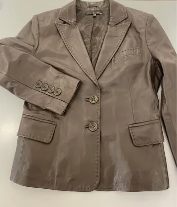 Veste en cuir véritable