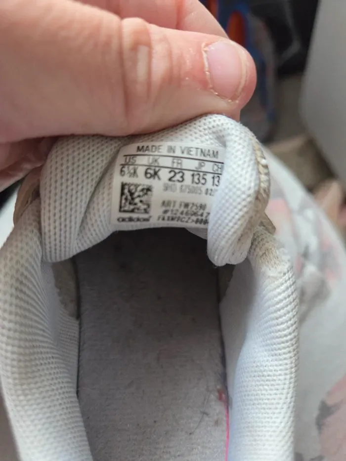Basket adidas garçon taille 23 - photo numéro 5