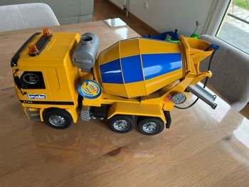 Camion benne bruder