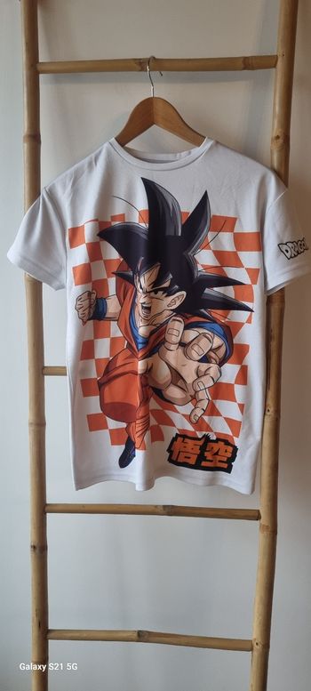 Tee shirt 11 / 12 ans