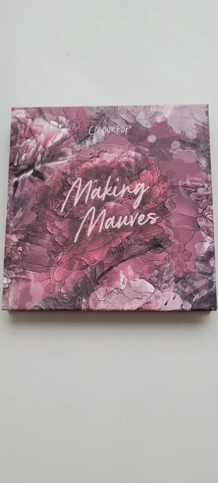 Palette making mauves