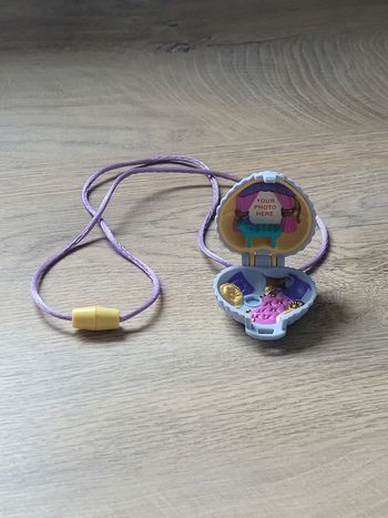 Polly pocket médaillon 