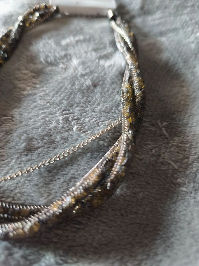 Collier - photo numéro 9